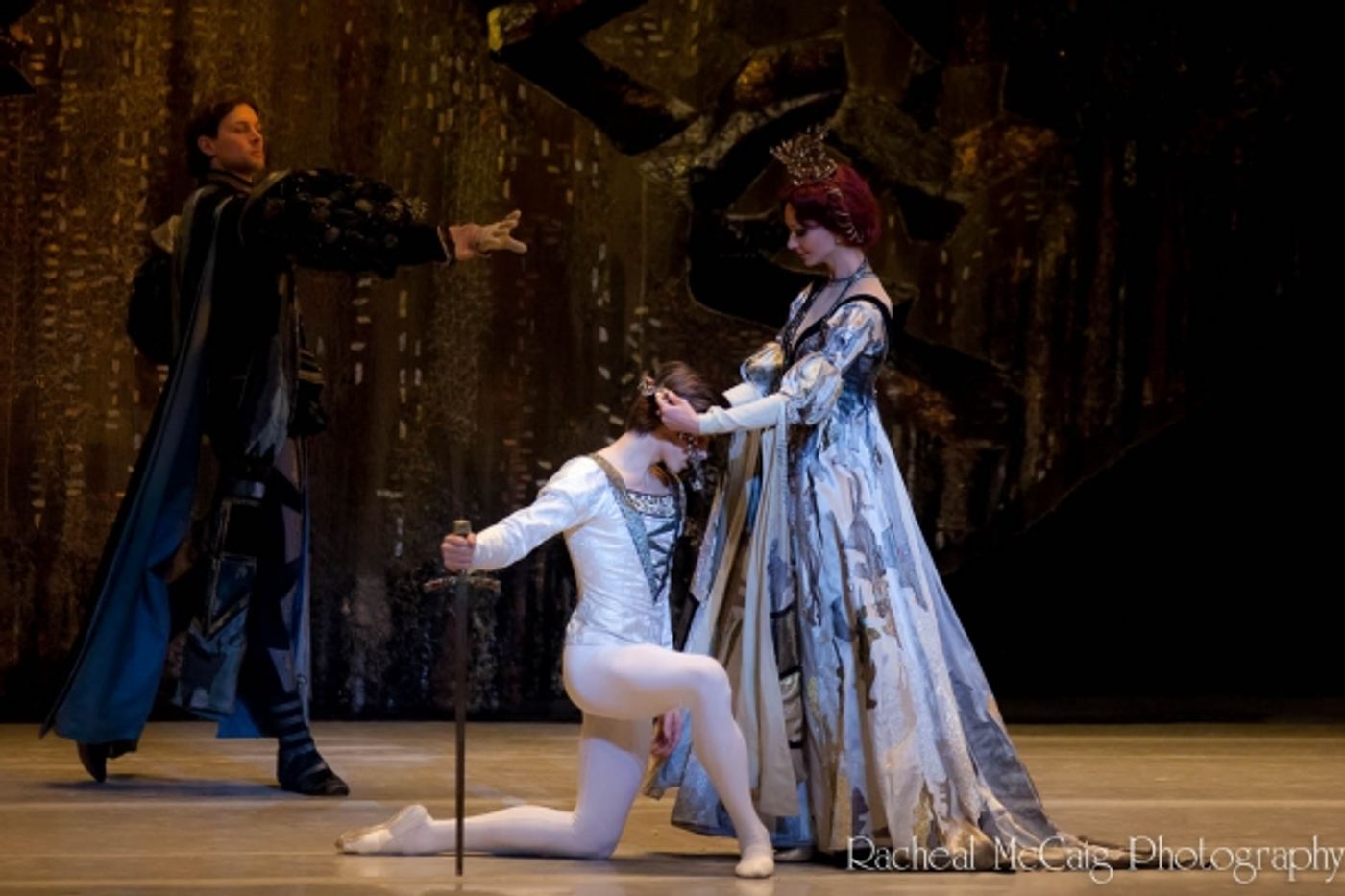 Photo Coverage: Bolshoi Ballet Triumphantly Returns to Toronto  Image