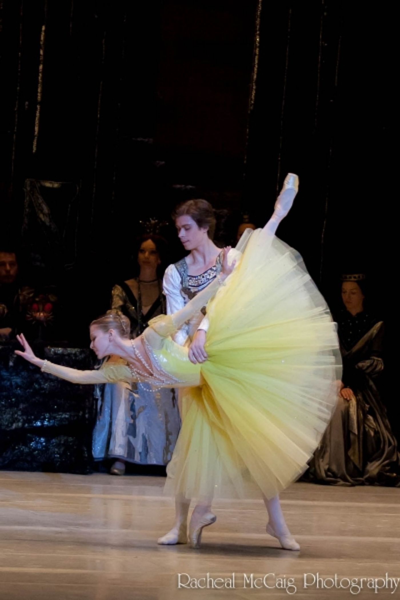 Photo Coverage: Bolshoi Ballet Triumphantly Returns to Toronto  Image