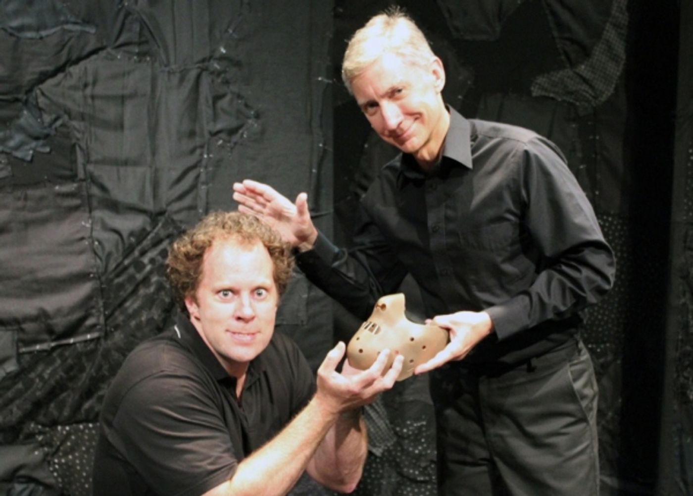 Photo Flash: Next Hannibal Lecter Shuler Hensley Drops in on SILENCE! The Musical  Image