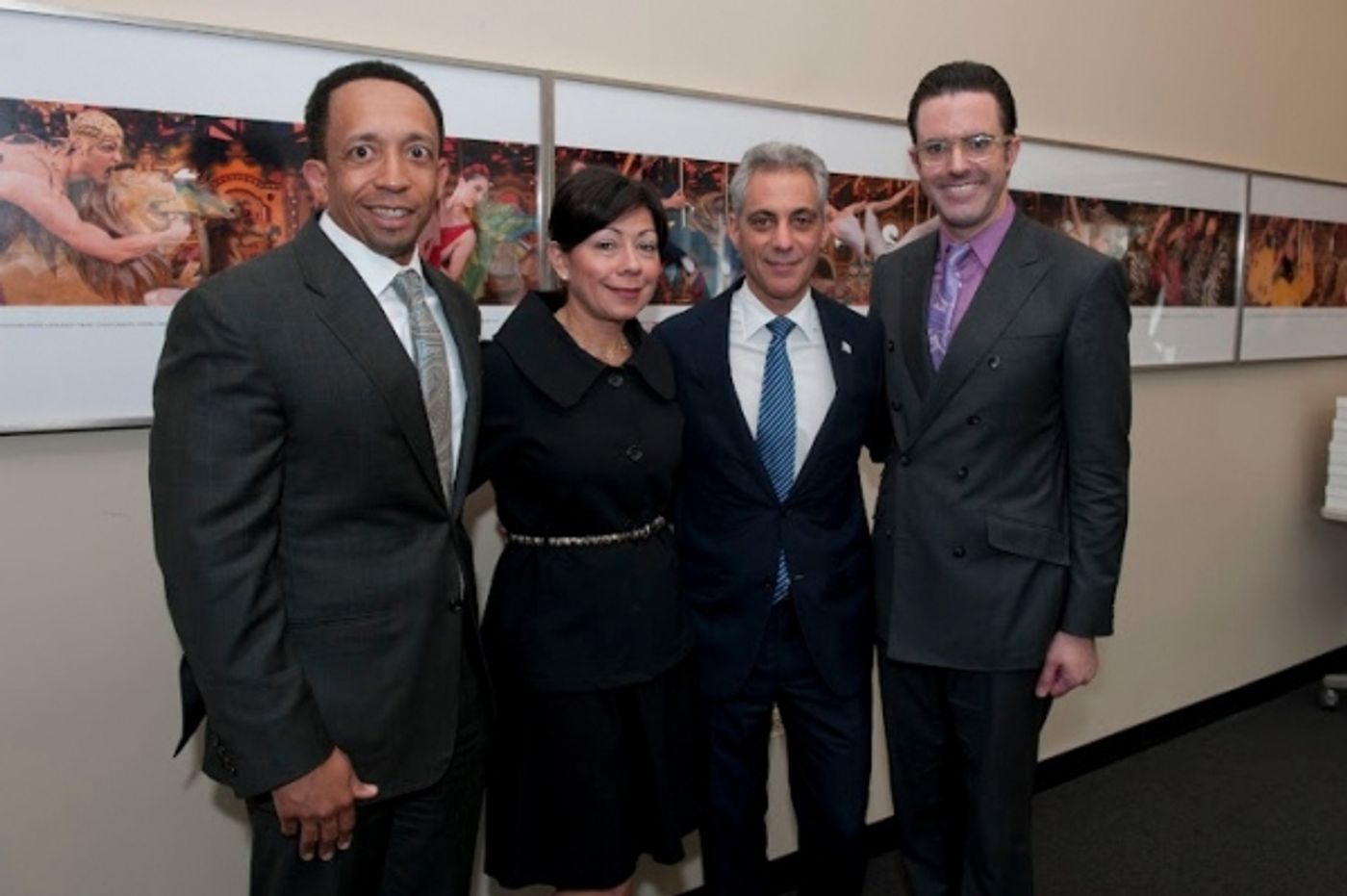 Photo Flash: Mayor Rahm Emanuel Visits The Joffrey Ballet  Image