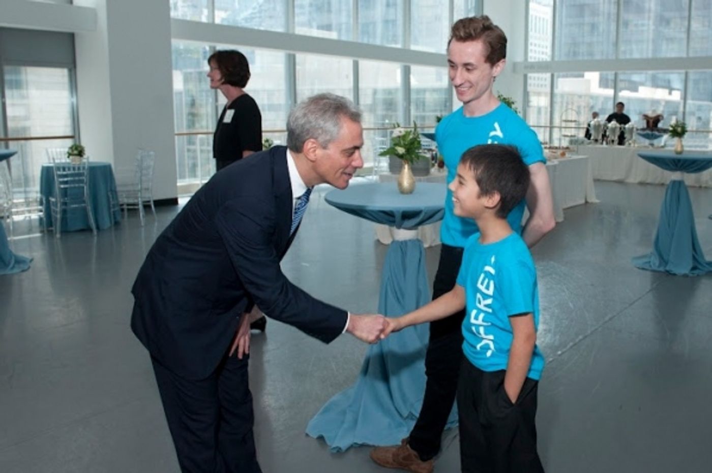 Photo Flash: Mayor Rahm Emanuel Visits The Joffrey Ballet  Image