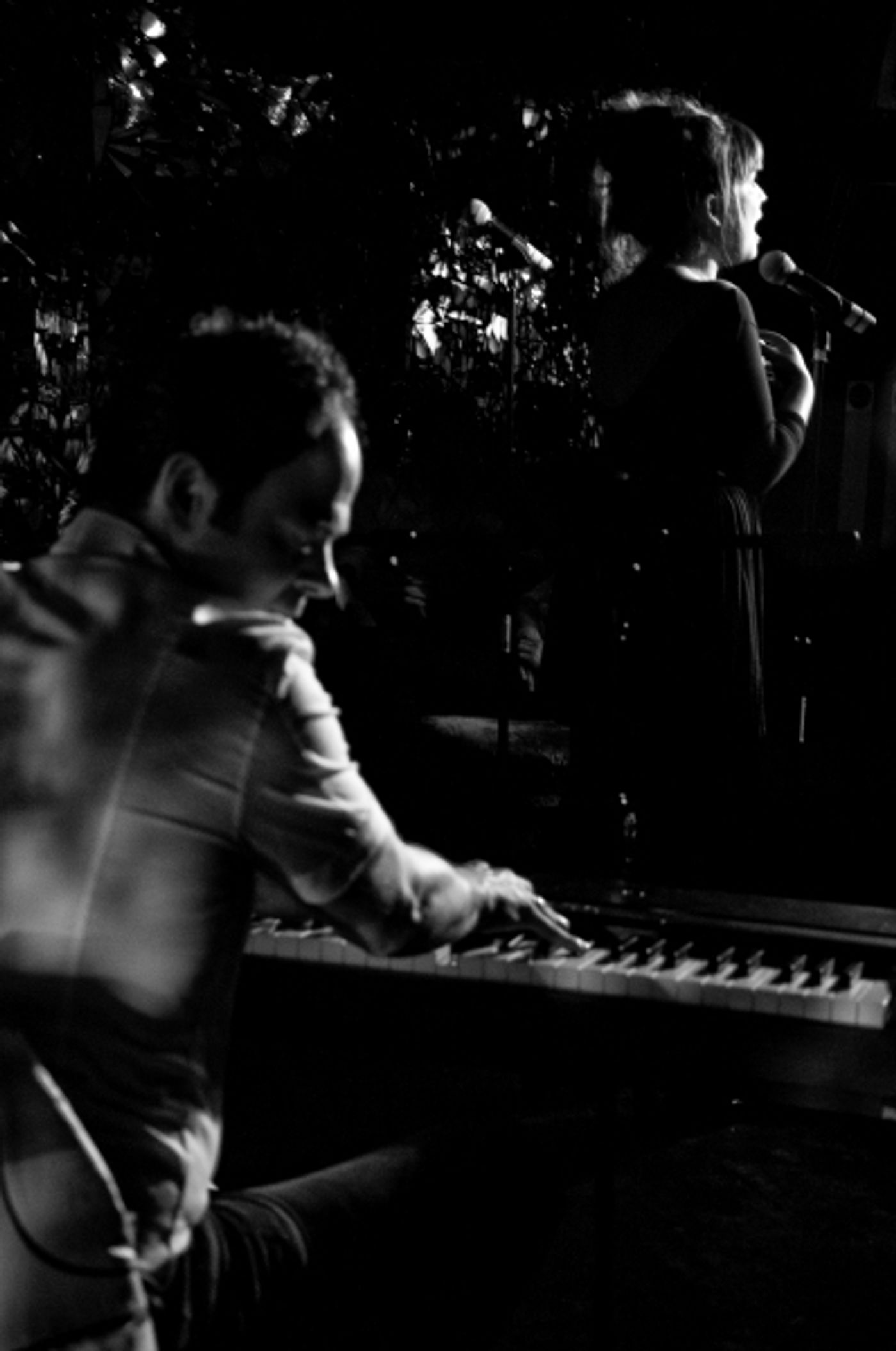 Photo Flash: #1 Entertainment's WAITING FOR MORE on Stage in London  Image