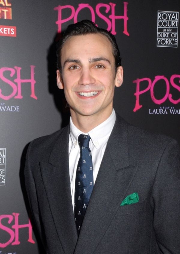 Henry Lloyd-Hughes Photo