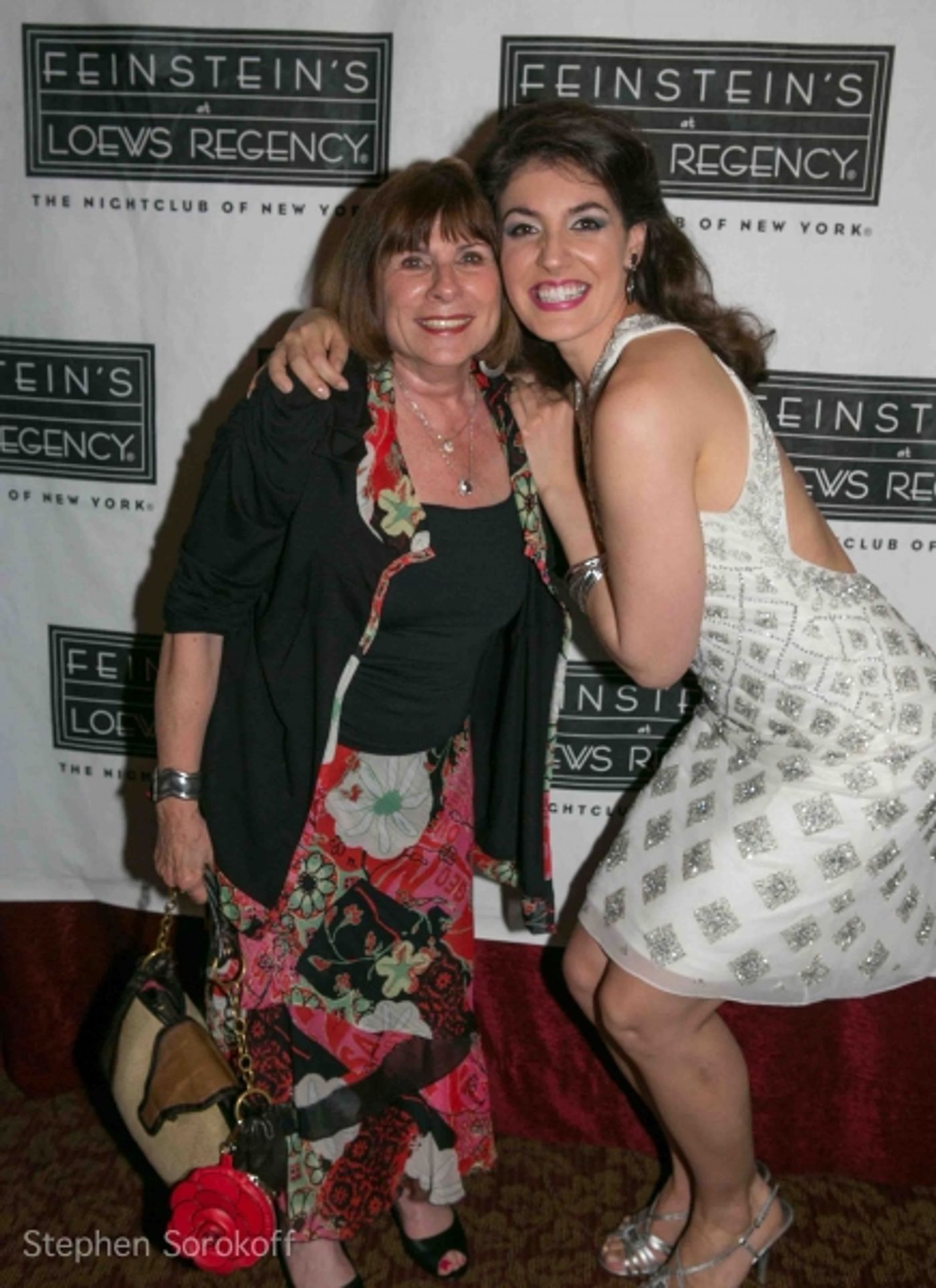 Photo Coverage: Jennifer Sheehan Brings 'I Know A Place' to Feinstein's at Loews Regency  Image