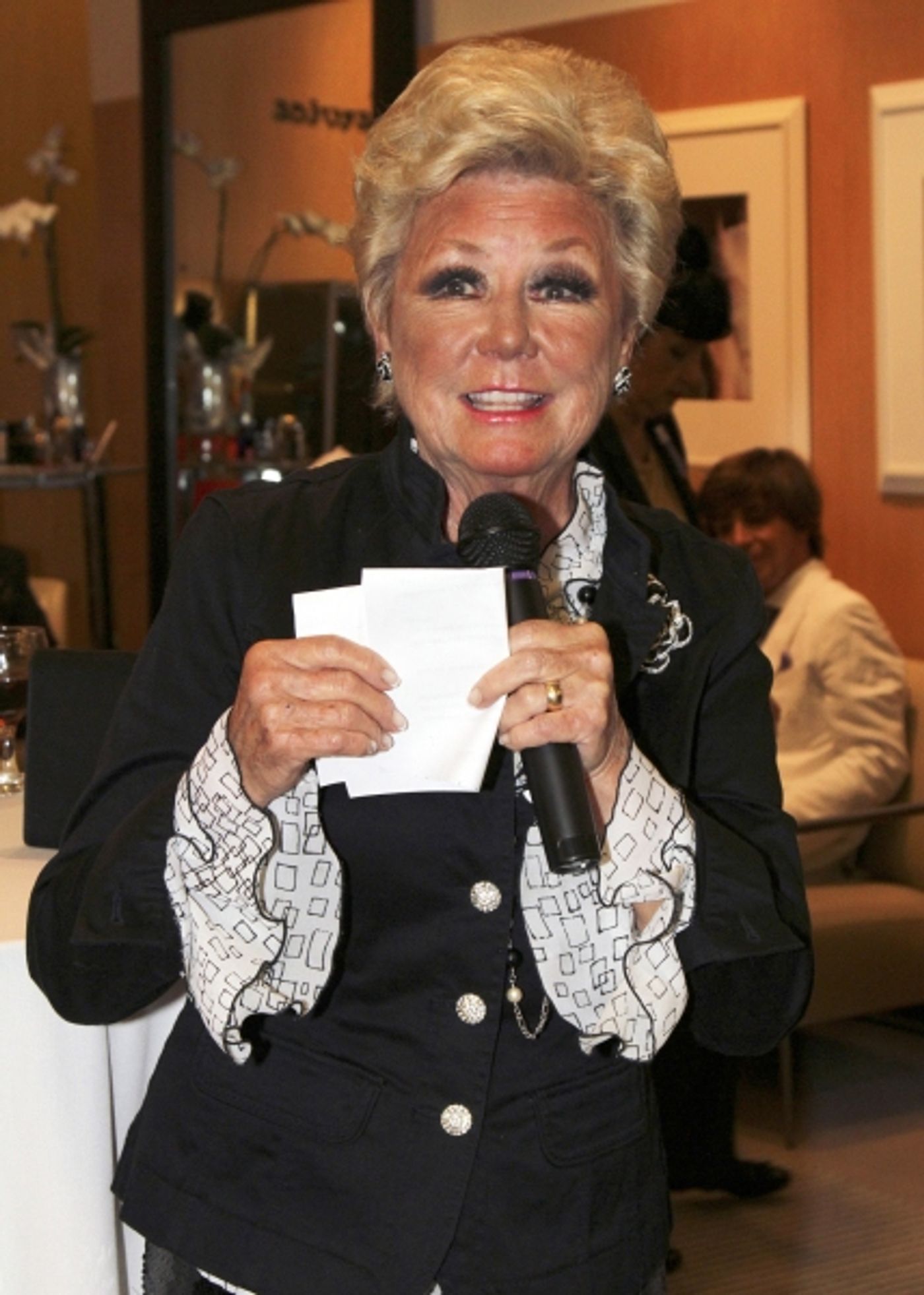 Photo Flash: Mitzi Gaynor Hosts Tony Awards VIP Kick-Off!  Image