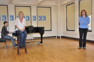 Andrew Gerle, Jenn Colella and Christiane Noll Photo