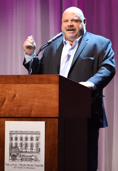 Kevin Chamberlin Photo