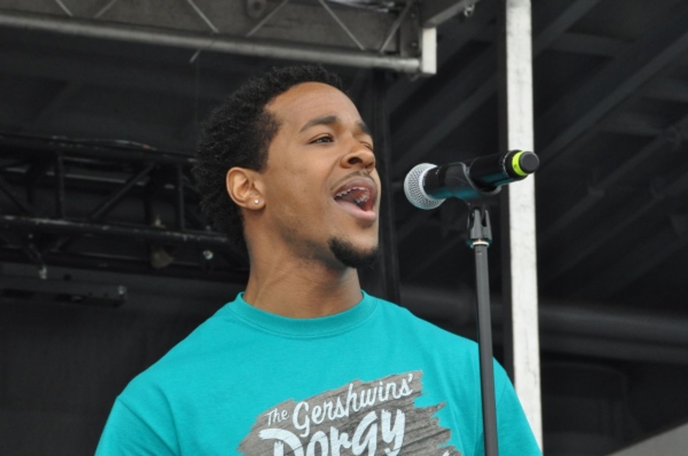 Photo Coverage: Casts of ANYTHING GOES, SISTER ACT, GHOST and More Perform for Fleet Week 2012!  Image