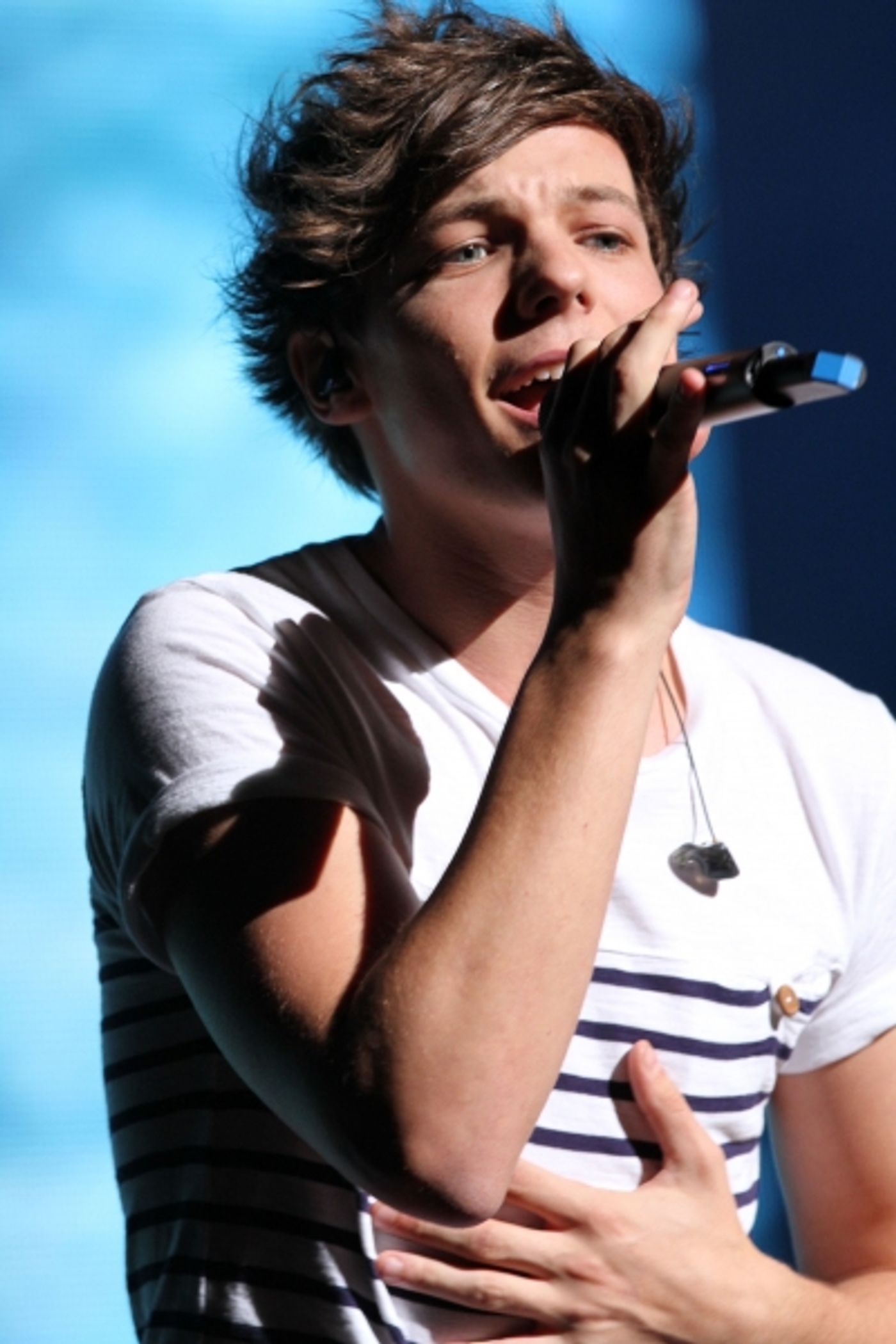 Photo Flash: ONE DIRECTION's Niall Horan, Zayn Malik, Liam Payne, Harry Styles & Louis Tomlinson Rock NYC Photo Flash: ONE DIRECTION's Niall Horan, Zayn Malik, Liam Payne, Harry Styles & Louis Tomlinson Rock NYC Image