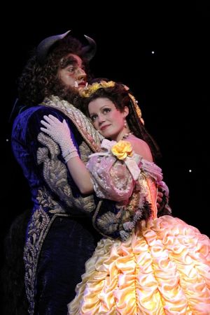 Beauty and the Beast Emily Behny & Dane Agostinis
@ BroadwayWorld Beauty and the Beast Emily Behny & Dane Agostinis
Photo