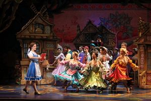 Emily Behny & Cast @ BroadwayWorld Emily Behny & Cast Photo