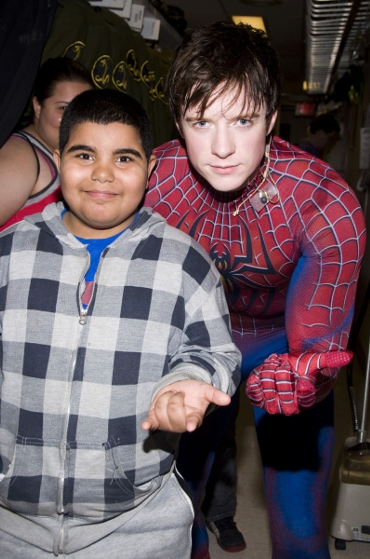 Photo Flash: SPIDER-MAN Cast Welcomes Armando Bigo  Image