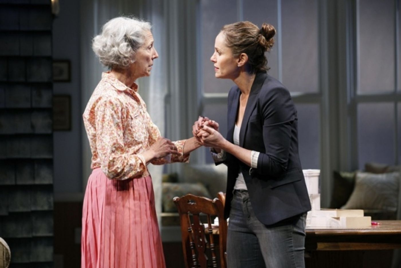 Photo Flash: Amy Brenneman, Beth Dixon, et al. in Playwrights Horizons' RAPTURE, BLISTER, BURN  Image