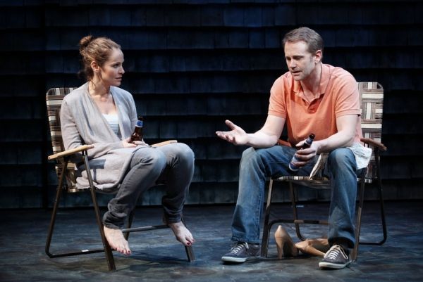 Amy Brenneman, Lee Tergesen Photo