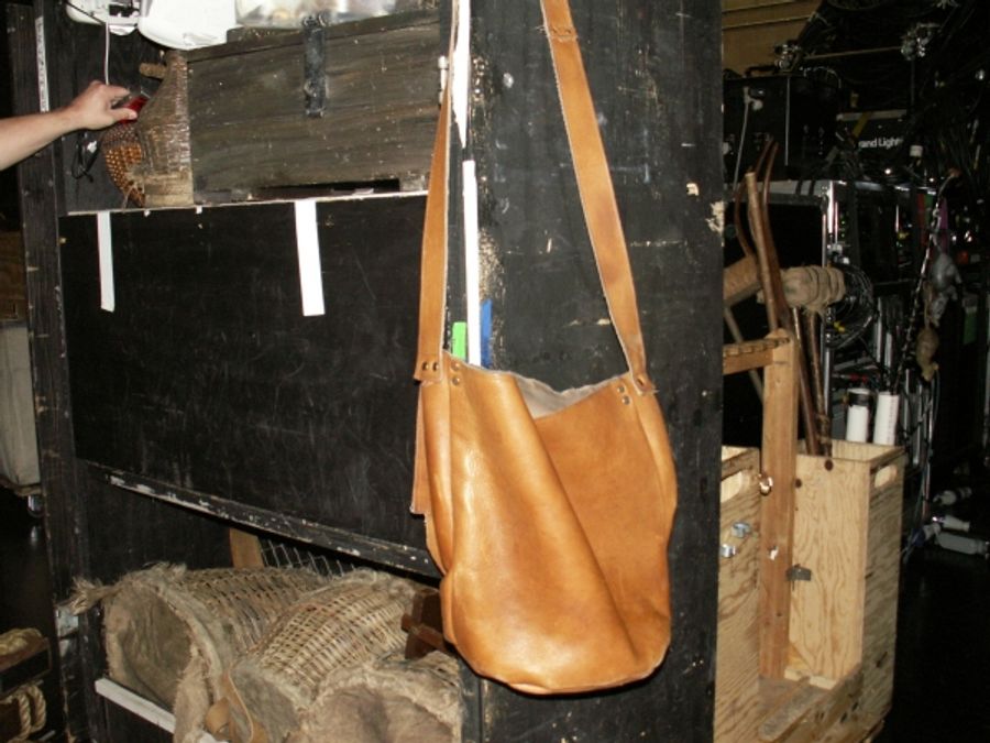 Photo Coverage: Behind the Scenes of the LES MISERABLES Tour Image