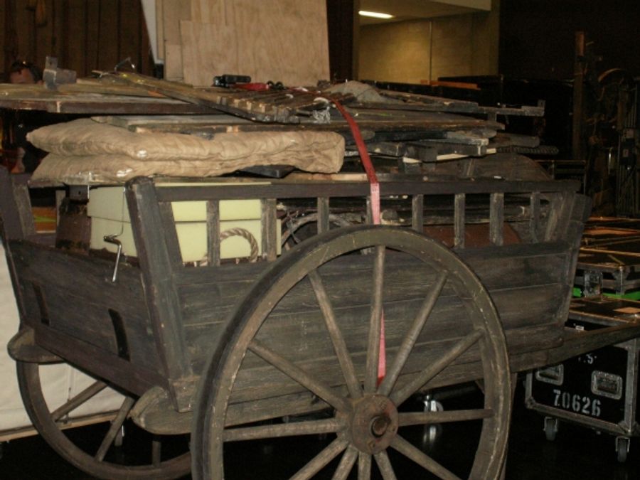 Photo Coverage: Behind the Scenes of the LES MISERABLES Tour Image