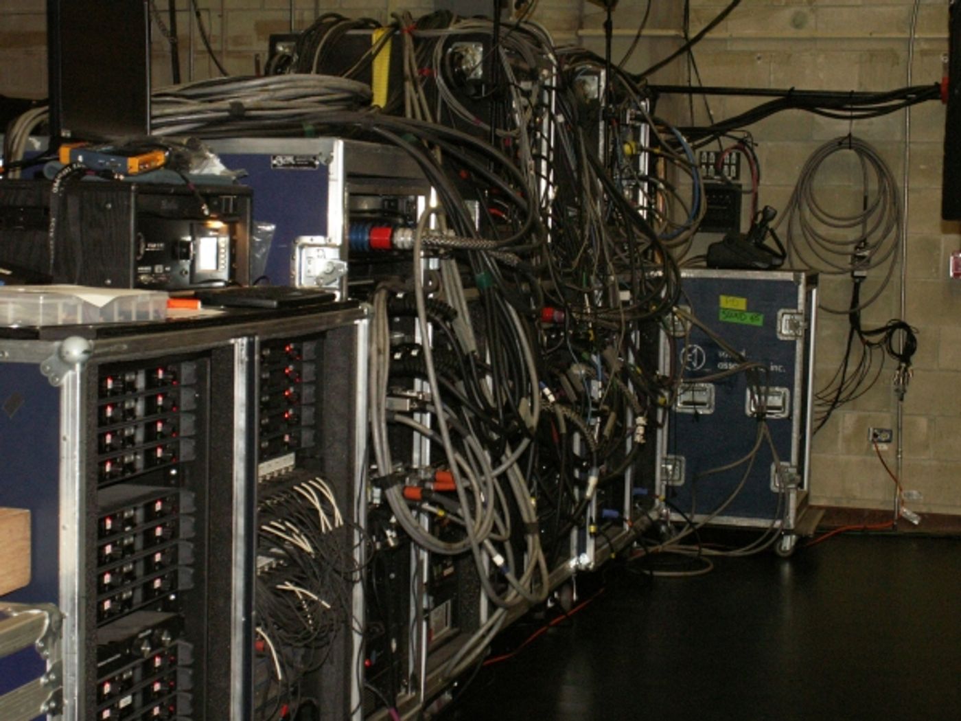 Photo Coverage: Behind the Scenes of the LES MISERABLES Tour  Image