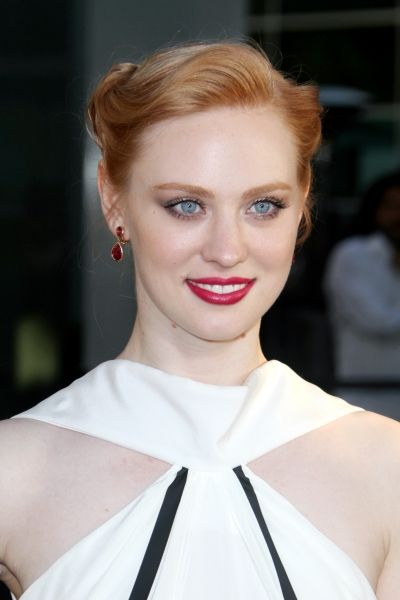 Deborah Ann Woll Photo