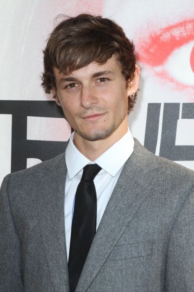 Giles Matthey Photo