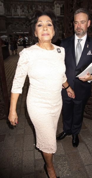 Shirley Bassey Photo