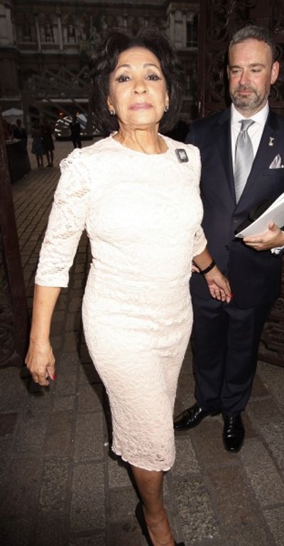 Shirley Bassey Photo