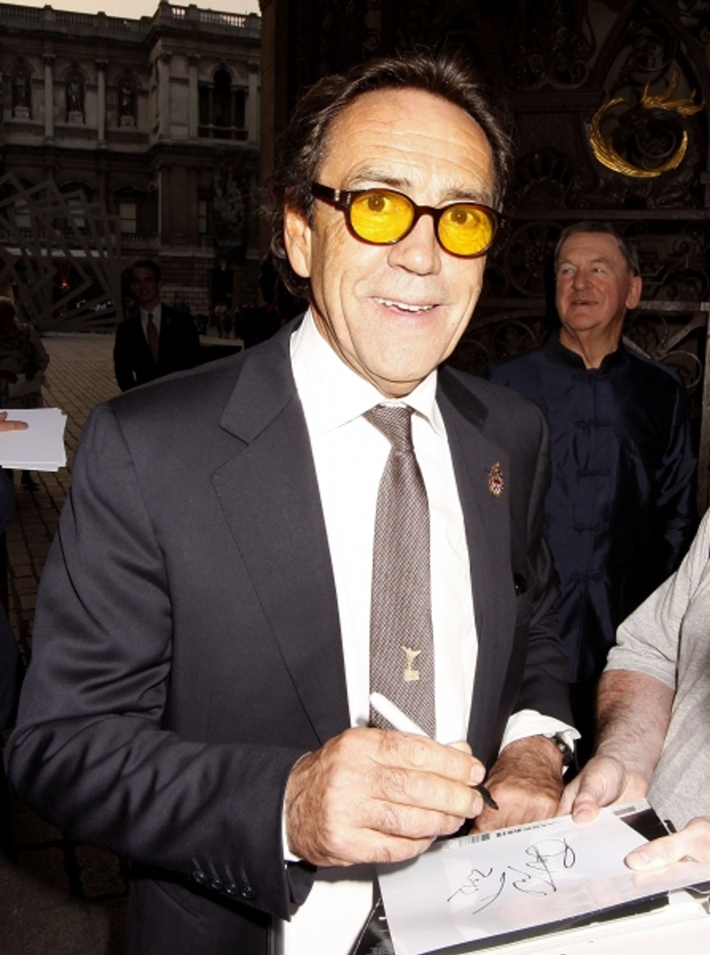Photo Flash: Michael Crawford & More Attend Queen's Jubilee Arts Party  Image