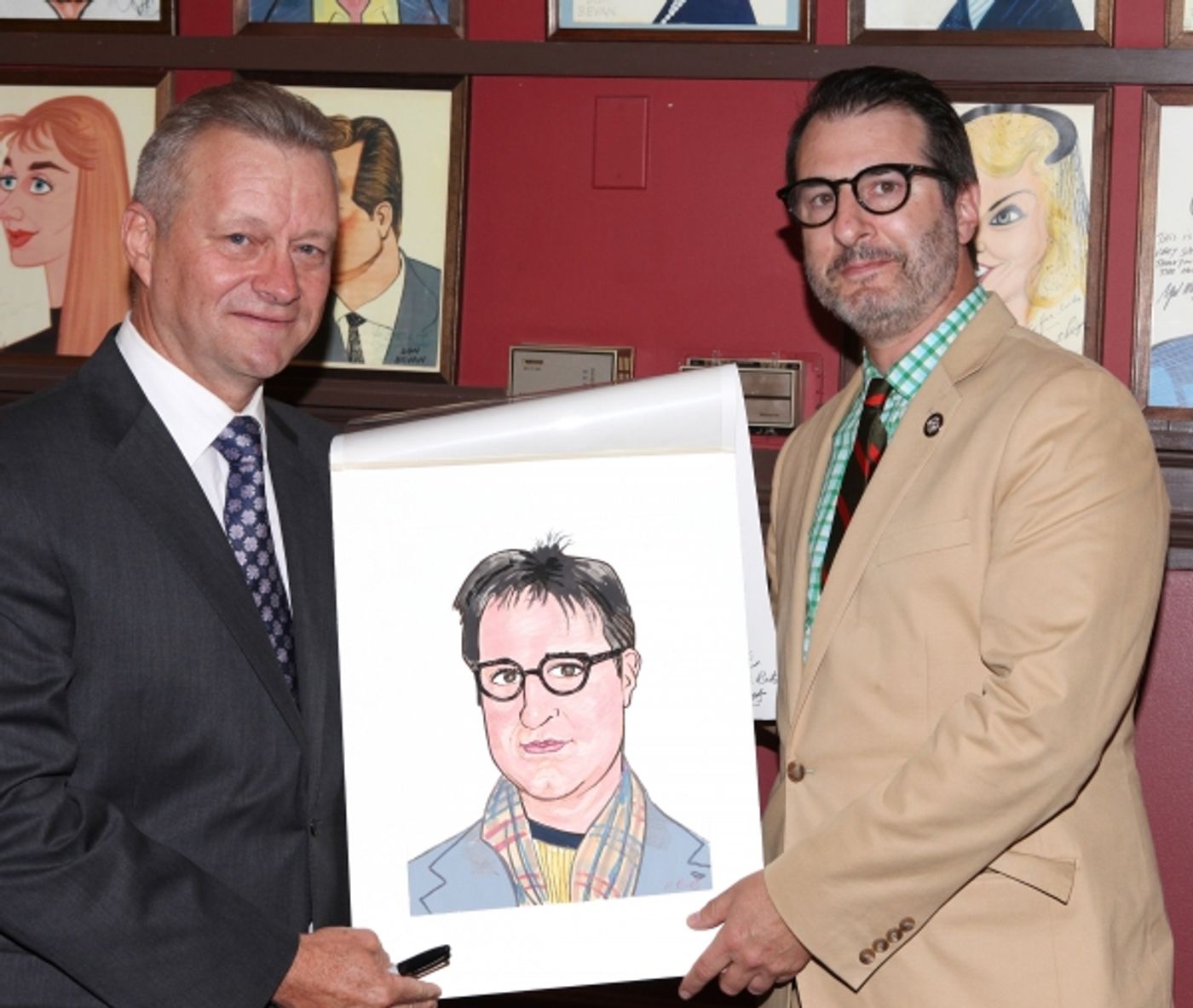 Photo Coverage: OTHER DESERT CITIES' Jon Robin Baitz Joins Sardi's Wall of Fame!  Image