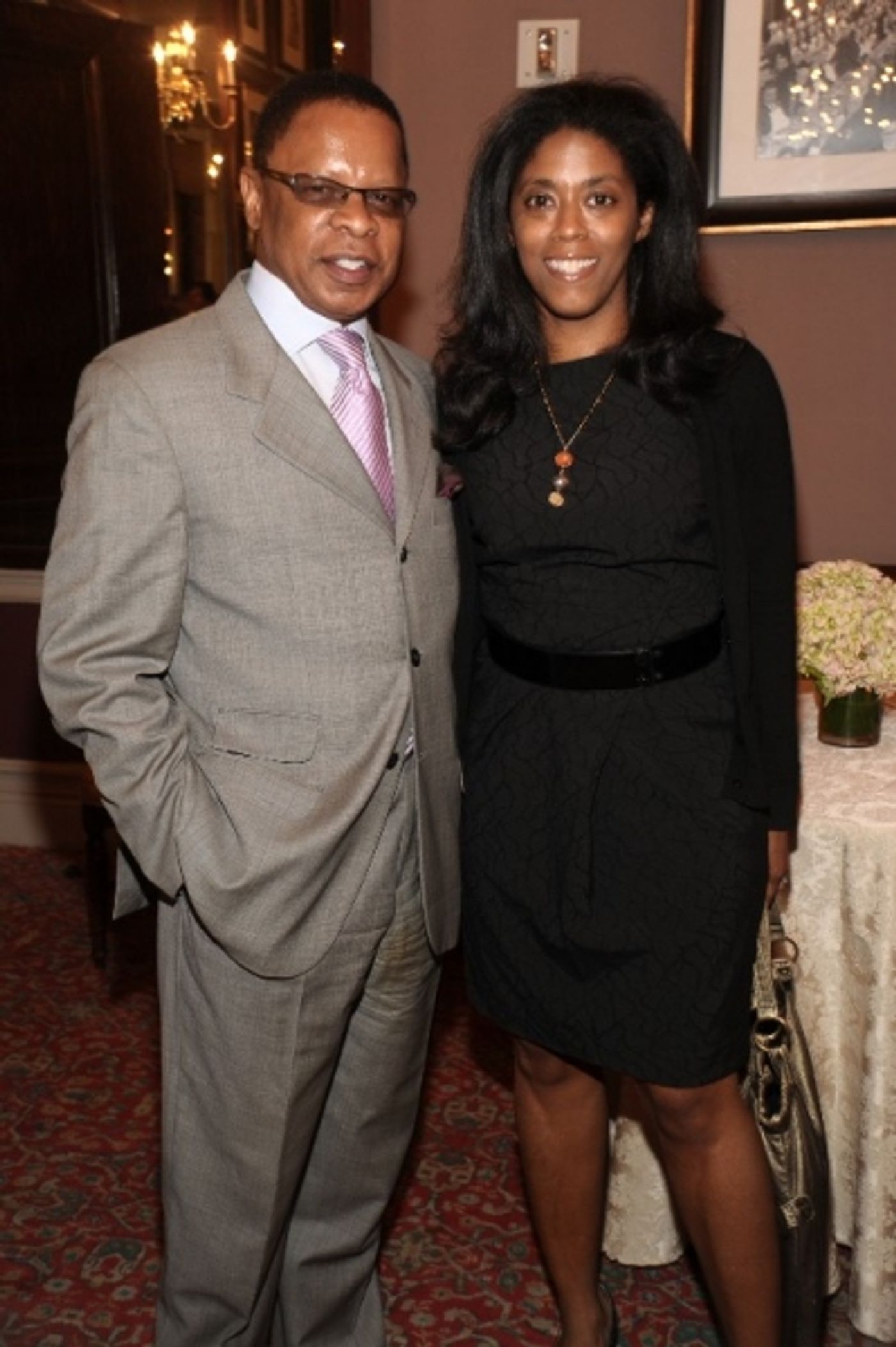 Photo Flash: ARTrageous Kicks Off at Harmony Club  Image