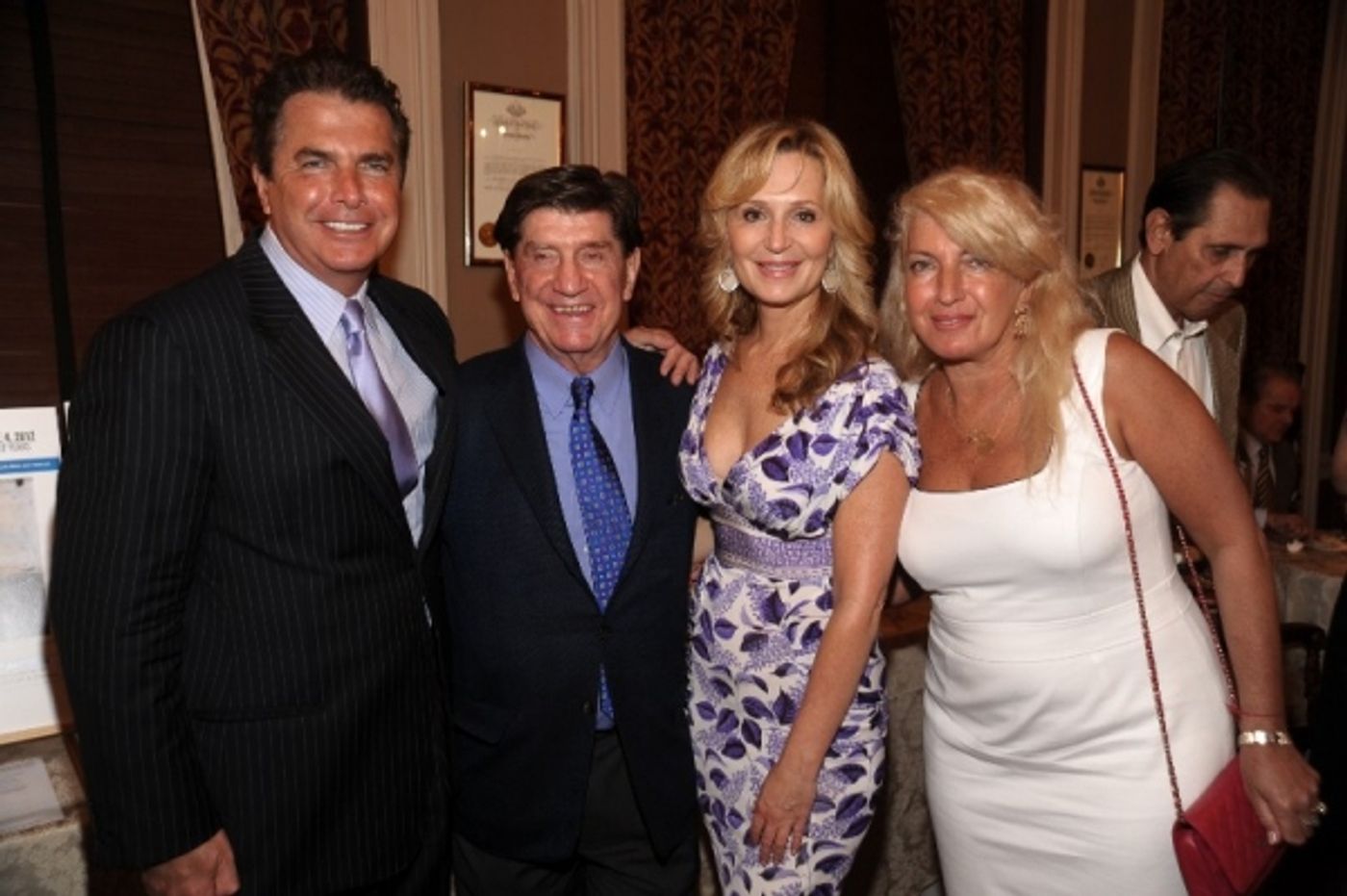 Photo Flash: ARTrageous Kicks Off at Harmony Club  Image