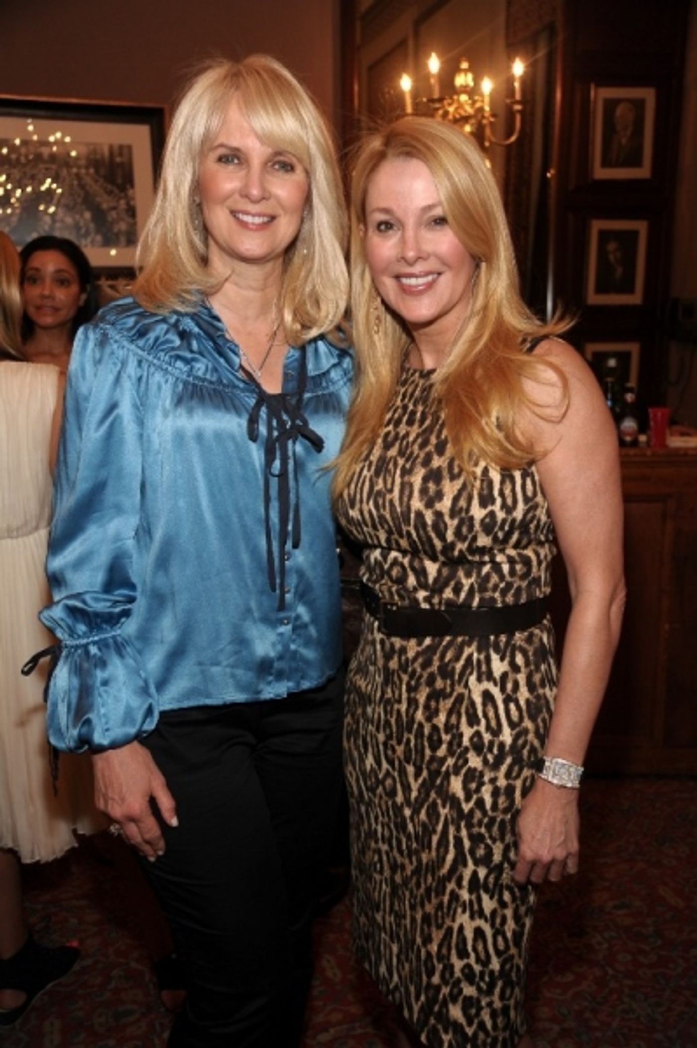 Photo Flash: ARTrageous Kicks Off at Harmony Club  Image