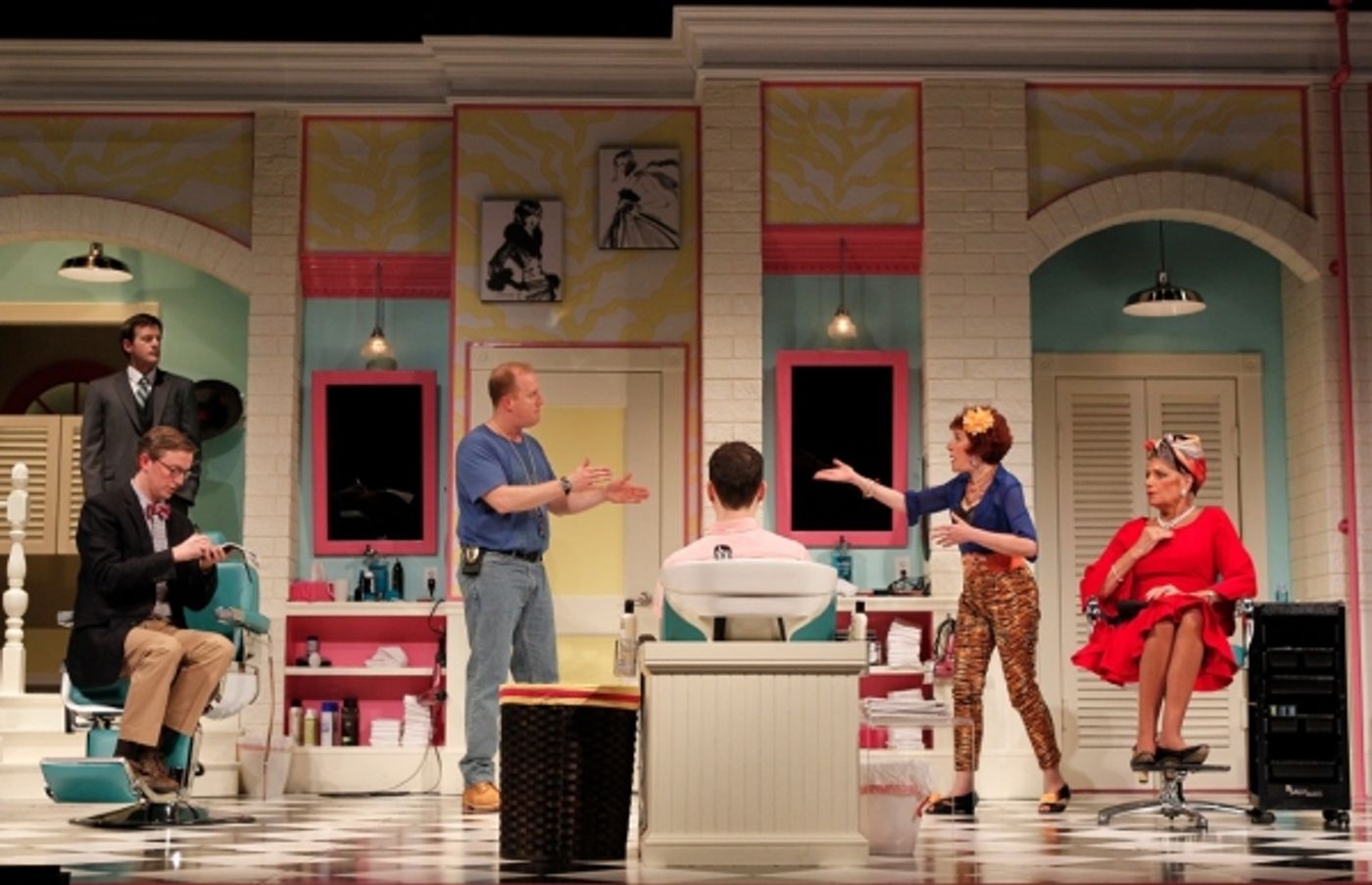 Photo Flash: SHEAR MADNESS Kicks Off National Tour in Seattle Tomorrow, 6/2  Image