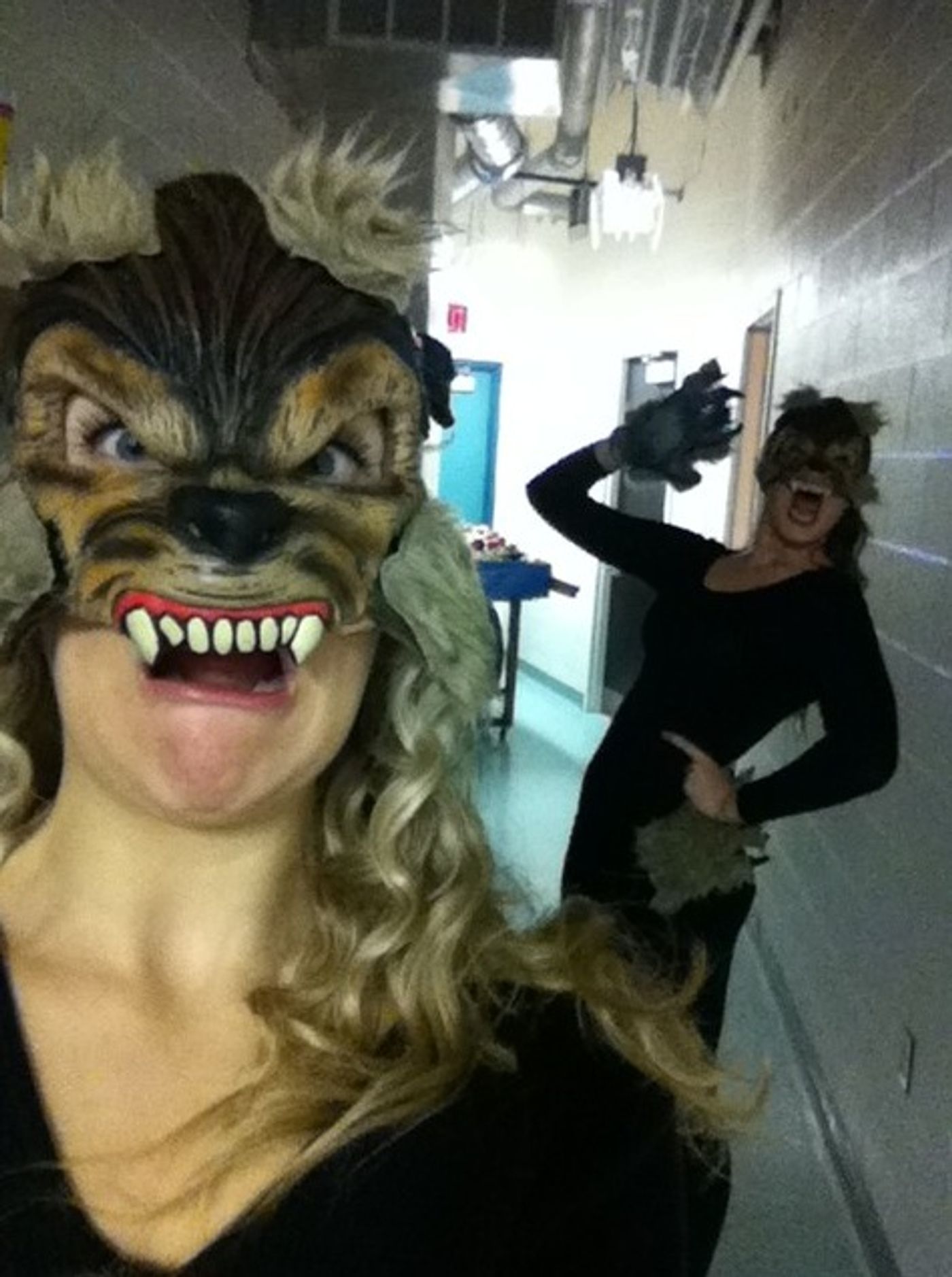 Photo Flash: Saturday Intermission Pics, June 2 - Cast of PRISCILLA, THE BOOK OF MORMON's Josh Gad and More - Updated!  Image