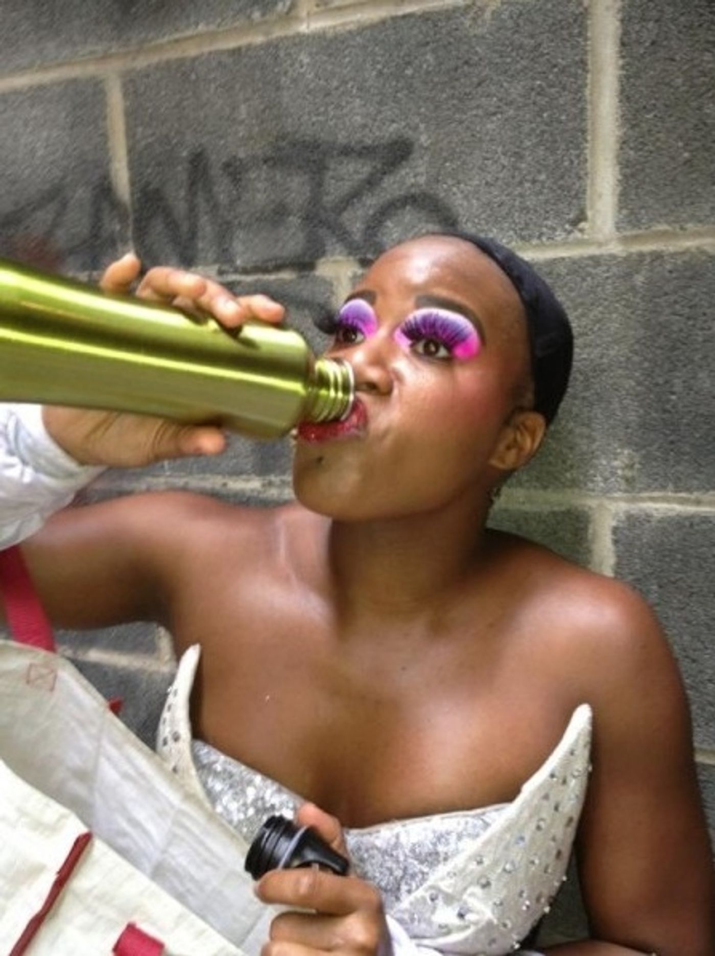 Photo Flash: Saturday Intermission Pics, June 2 - Cast of PRISCILLA, THE BOOK OF MORMON's Josh Gad and More - Updated!  Image