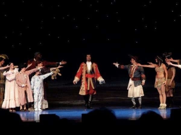 Krista Buccellato, Cade Cannon Ball, Julia Massey, Brent Barrett, James Leo Ryan, Jen Photo