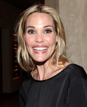 Leslie Bibb @ BroadwayWorld Leslie Bibb Photo