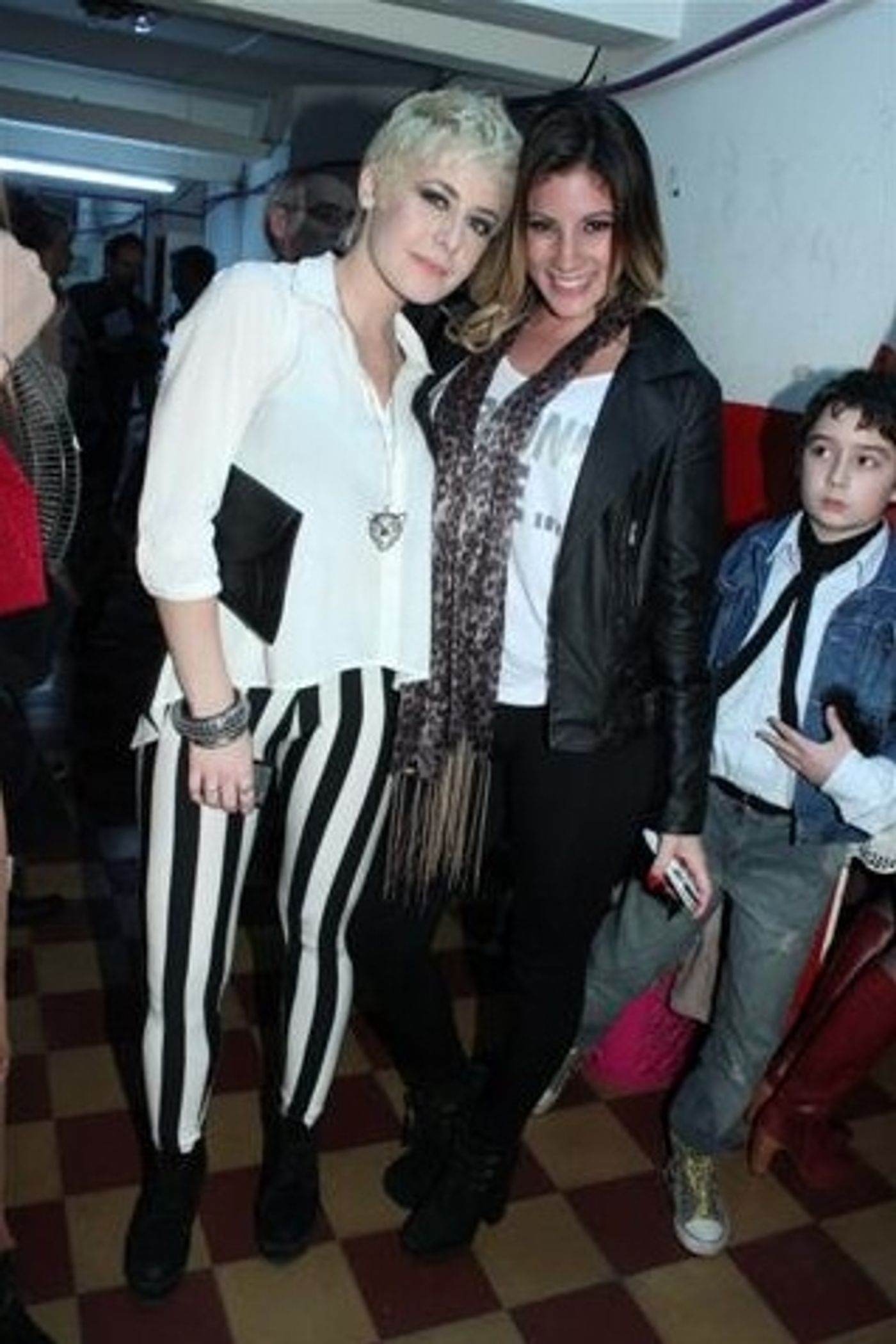 Photo Flash: POR AMOR A SANDRO Plays 100 Performances Photo Flash: POR AMOR A SANDRO Plays 100 Performances Image