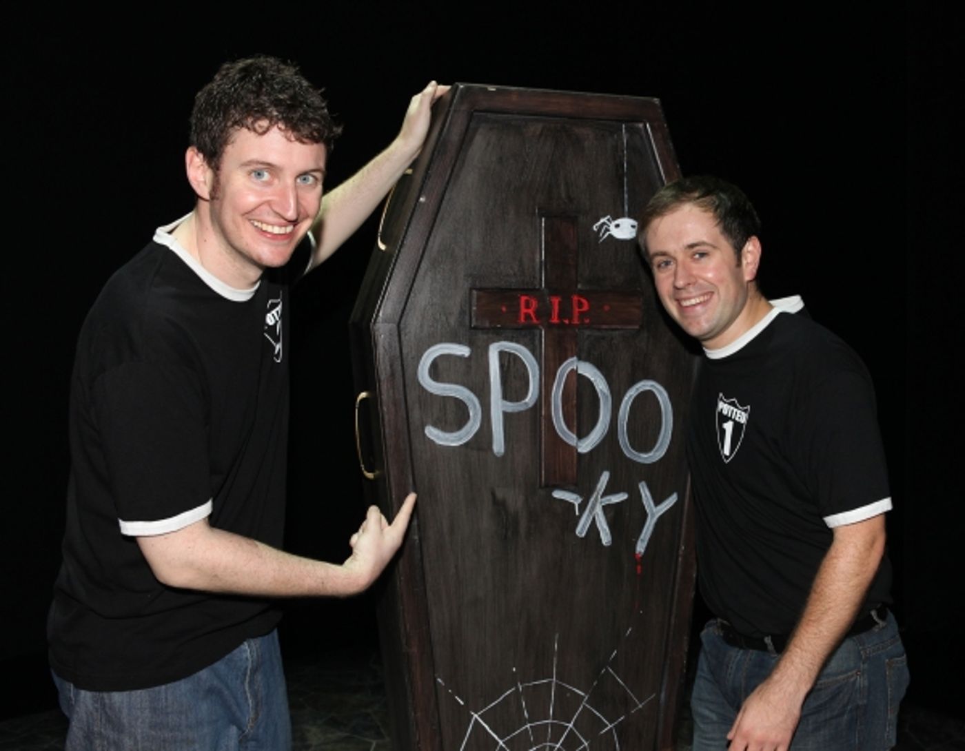 Photo Coverage EXCLUSIVE : Harry Potter Parody POTTED POTTER Opens at the Little Shubert!  Image