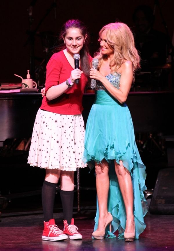 71 - Kristin Chenoweth & Samia Najimy Photo