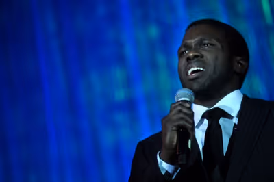 Joshua Henry Photo