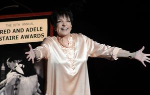 Liza Minelli Photo