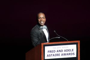 Leslie Odom Jr. Photo
