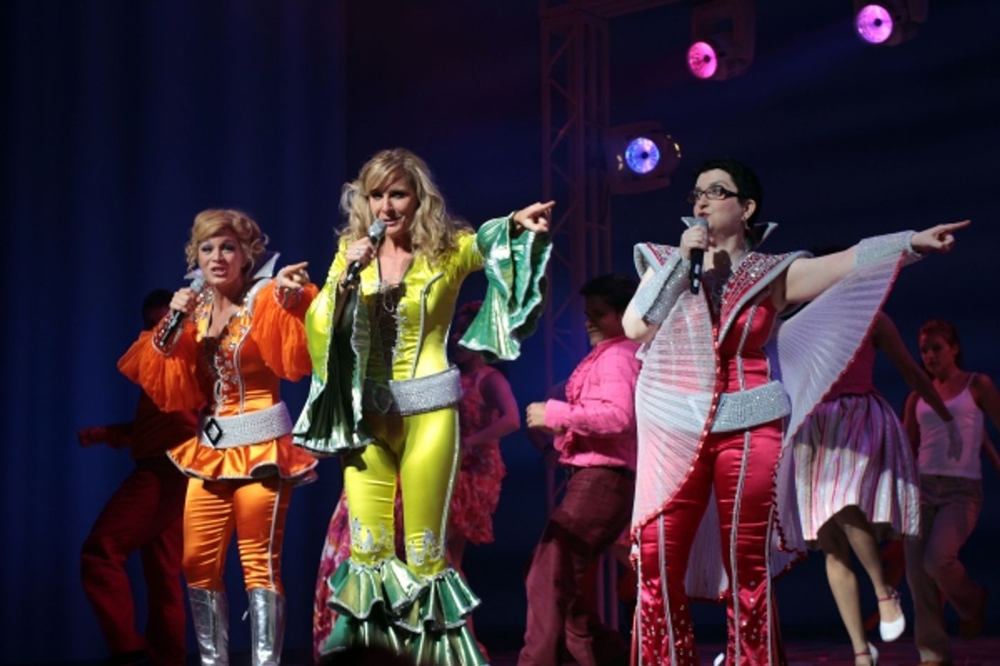 Photo Coverage: Aaron Lazar, Felicia Finley & More Join MAMMA MIA! Photo Coverage: Aaron Lazar, Felicia Finley & More Join MAMMA MIA! Image