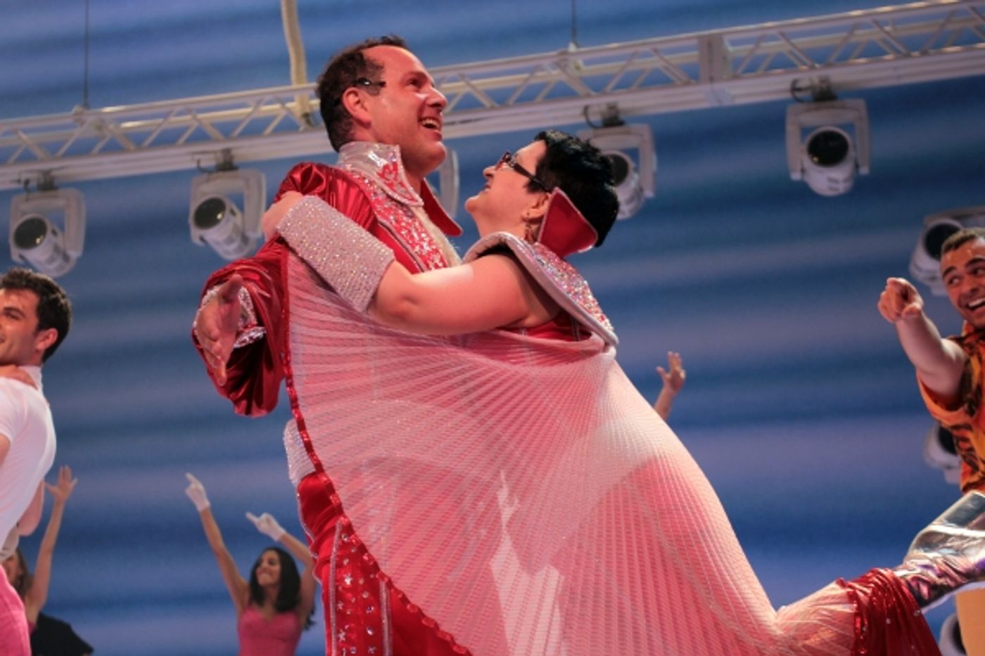 Photo Coverage: Aaron Lazar, Felicia Finley & More Join MAMMA MIA!  Image