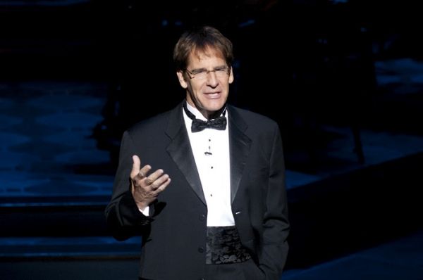 Scott Bakula Photo