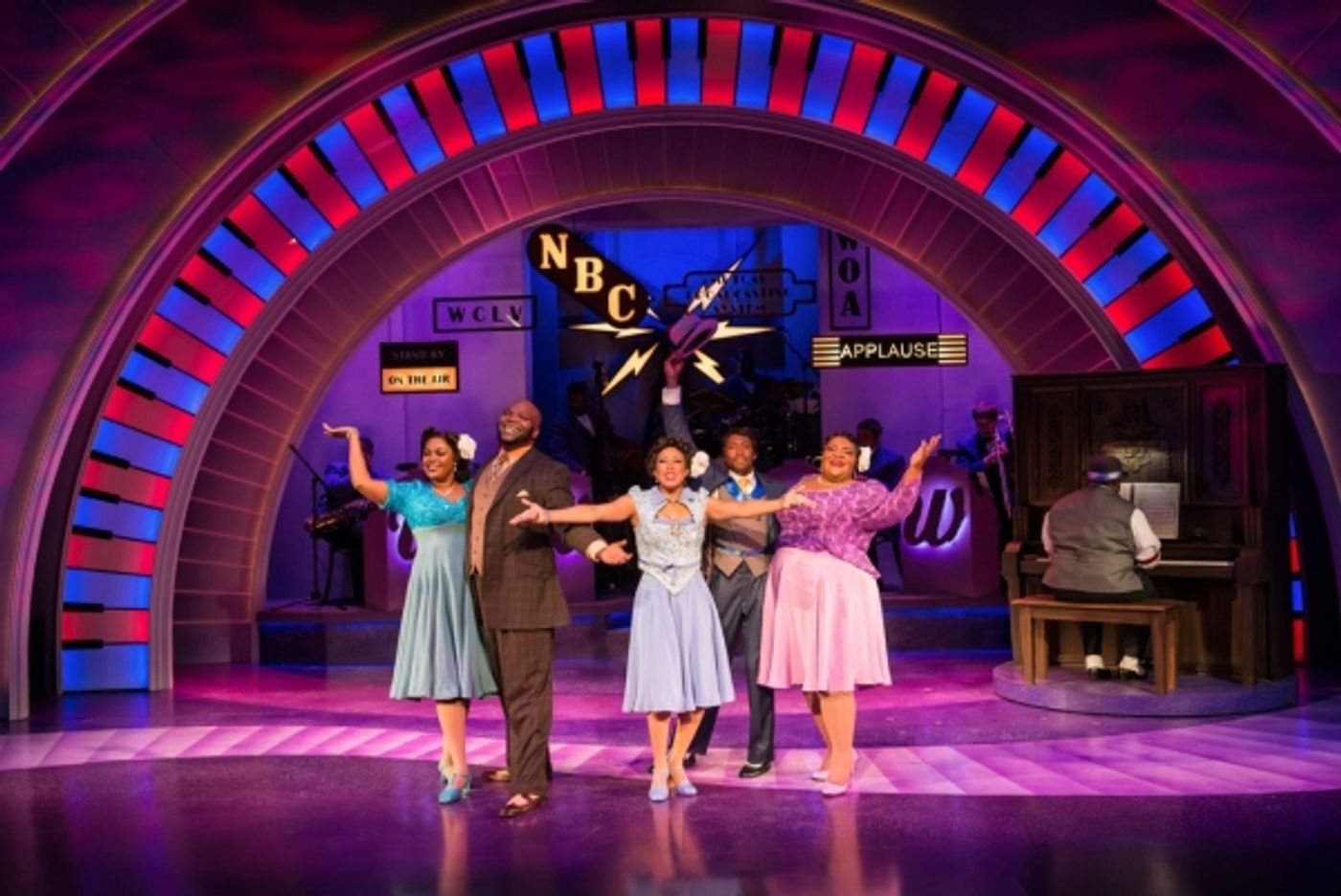 Photo Flash: Raena White, Eric Lajuan Summers et al. in Stages St. Louis' AIN'T MISBEHAVIN'  Image