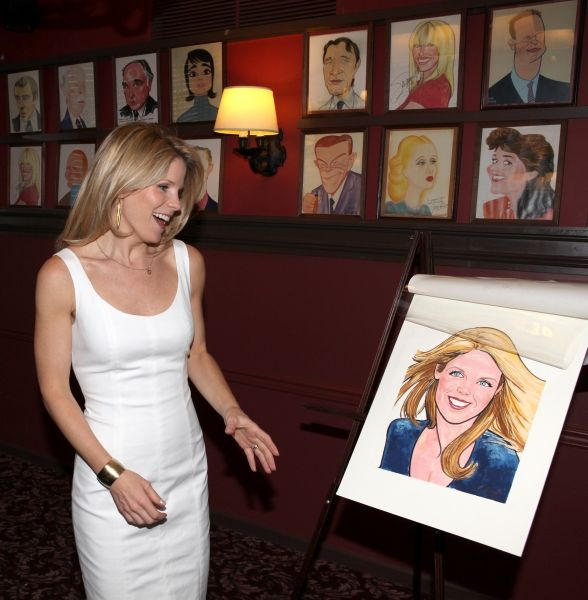 Photo Coverage: NICE WORK IF YOU CAN GET IT's Kelli O'Hara Joins the Sardi's Wall Of Fame! — photo 6 of 33