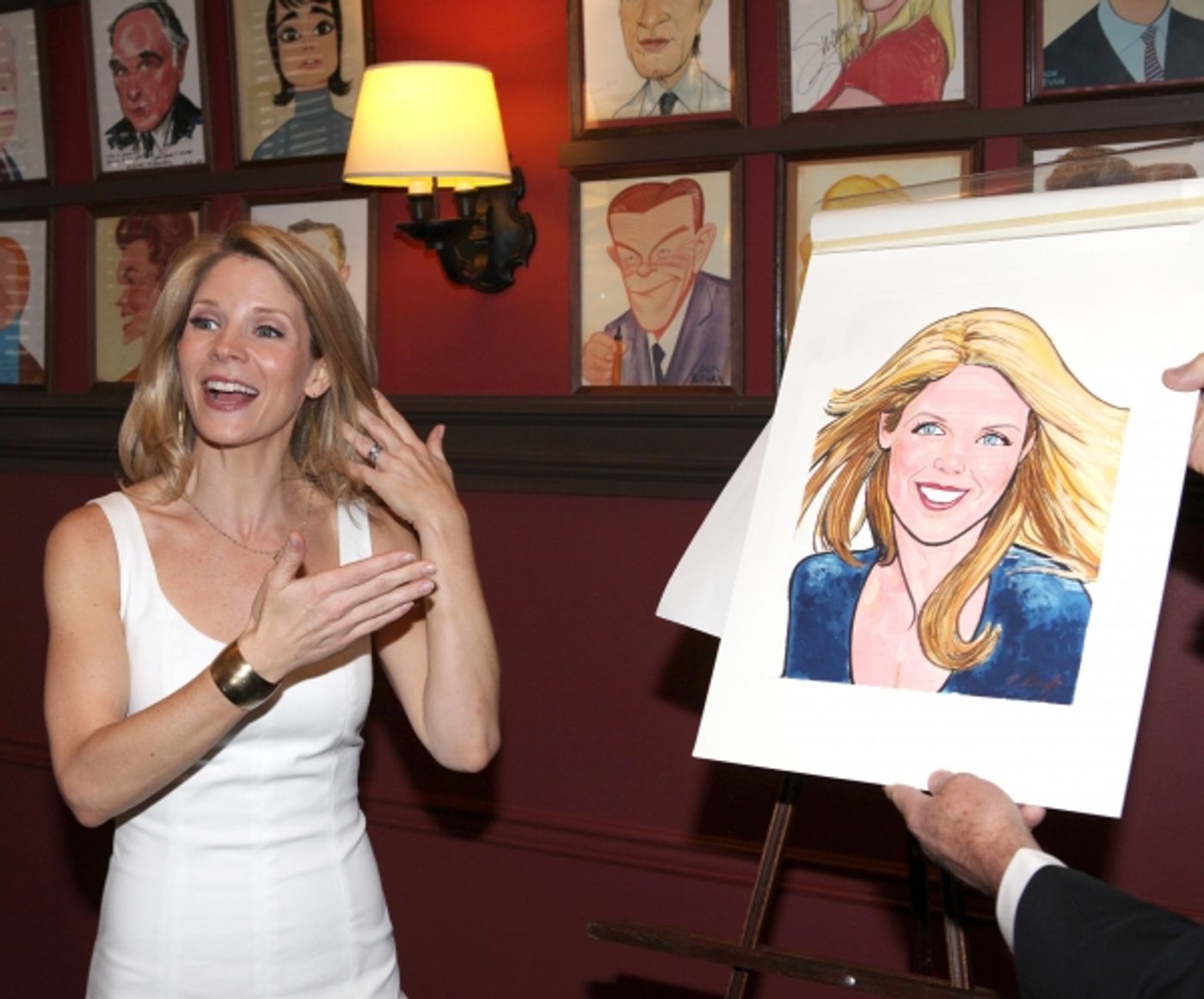 Photo Coverage: NICE WORK IF YOU CAN GET IT's Kelli O'Hara Joins the Sardi's Wall Of Fame!  Image