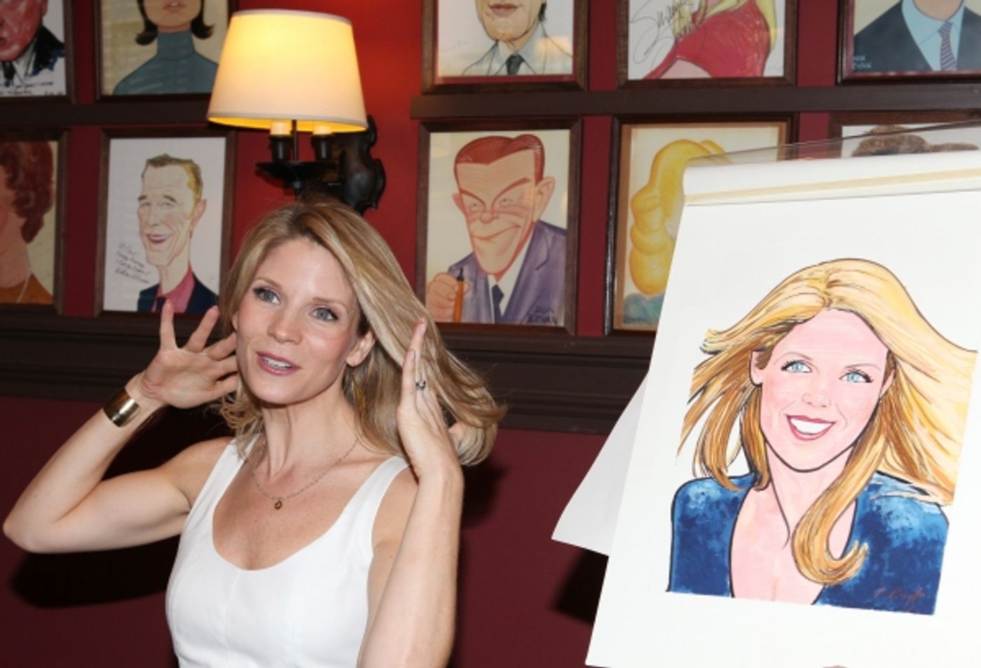 Photo Coverage: NICE WORK IF YOU CAN GET IT's Kelli O'Hara Joins the Sardi's Wall Of Fame!  Image