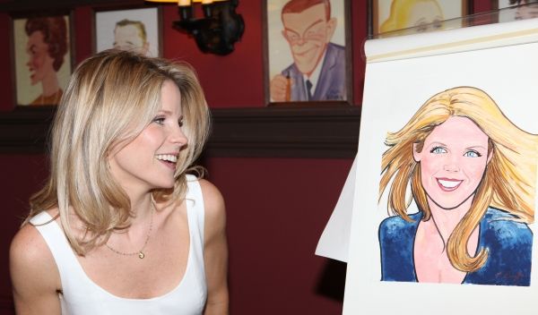 Photo Coverage: NICE WORK IF YOU CAN GET IT's Kelli O'Hara Joins the Sardi's Wall Of Fame! — photo 9 of 33
