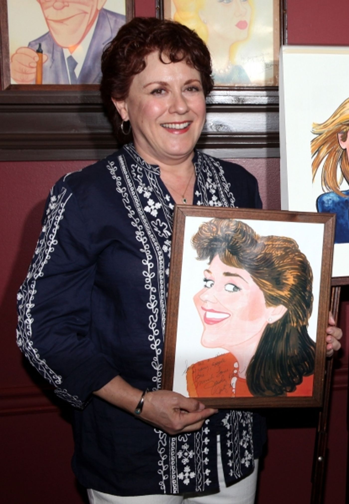 Photo Coverage: NICE WORK IF YOU CAN GET IT's Kelli O'Hara Joins the Sardi's Wall Of Fame!  Image